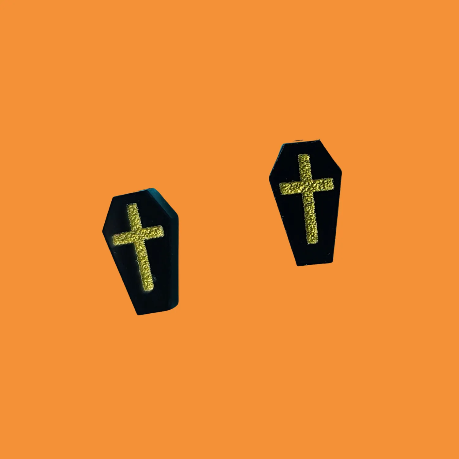 MiniKitty Tiny Coffin Studs øredobber gull svart kiste