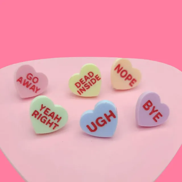 MiniKitty Conversation Heart Stud salty øredobber sett