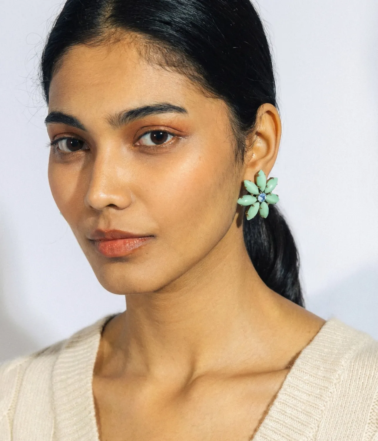 Loren Hope Violetta Earrings øredobber mint blomst