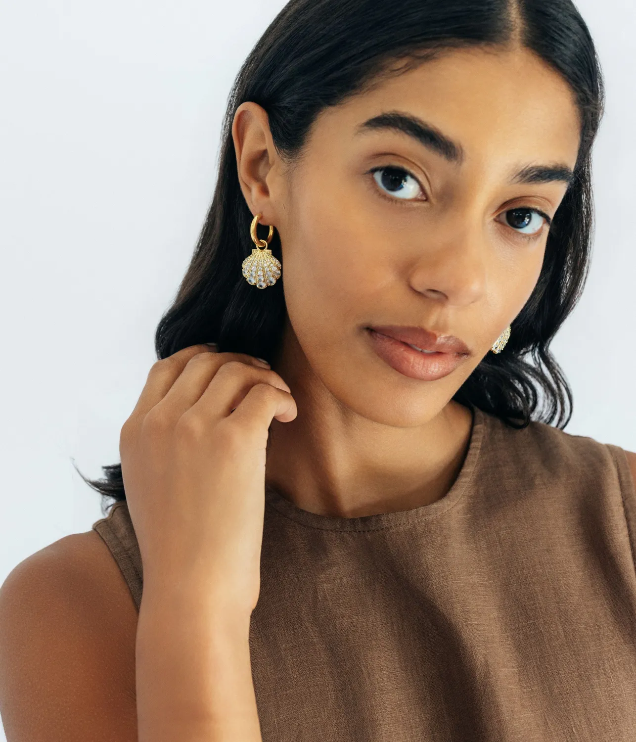 Loren Hope Darya Shell øreanheng gull pavé krystall
