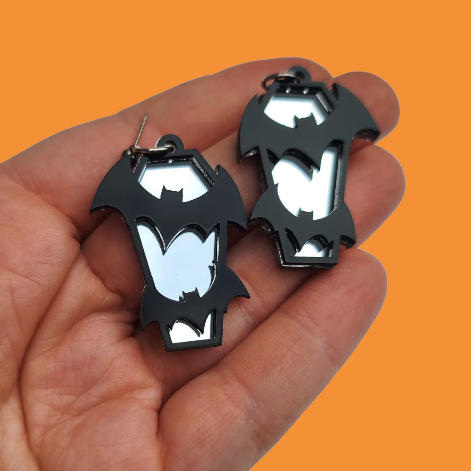 MiniKitty Bats on Coffin øredobber speil gull