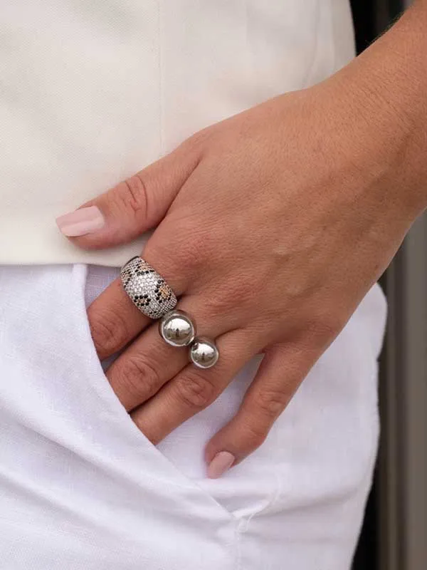 pfg Stockholm Fab Leo ring 19 hvitgullbelagt