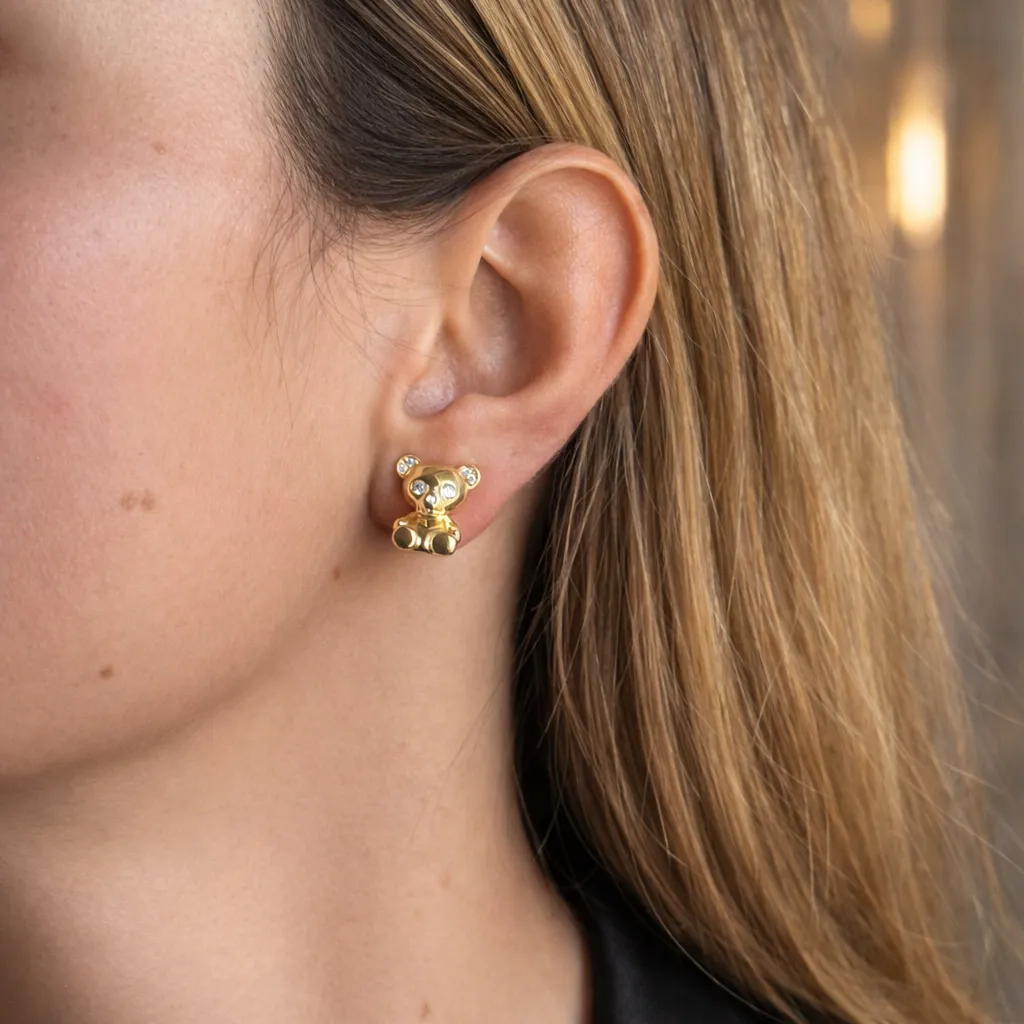 IOAKU Bear Skeleton Studs øredobber hvit stål