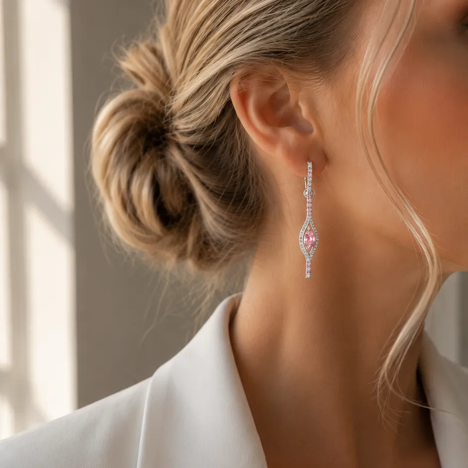 IOAKU Elecktra Sparkle Eye hoop øredobber rosa 5 cm