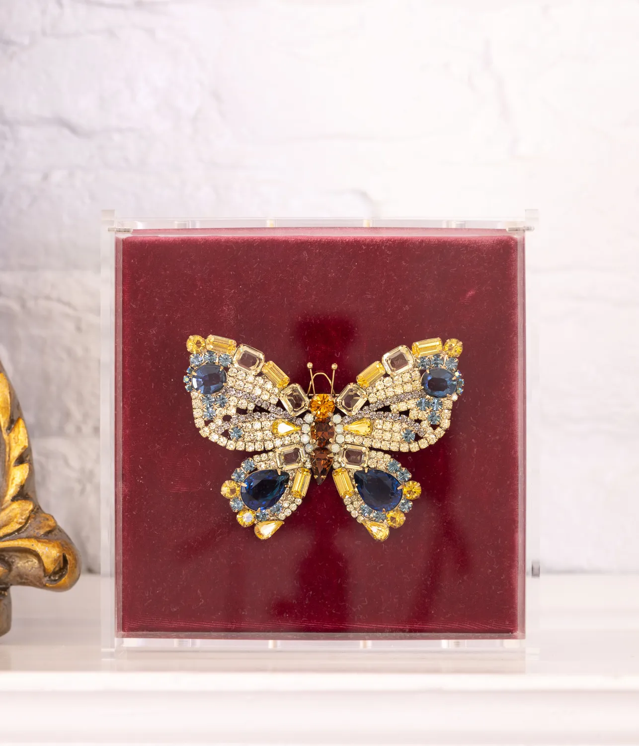 Loren Hope Butterfly brosje jonquil X-large