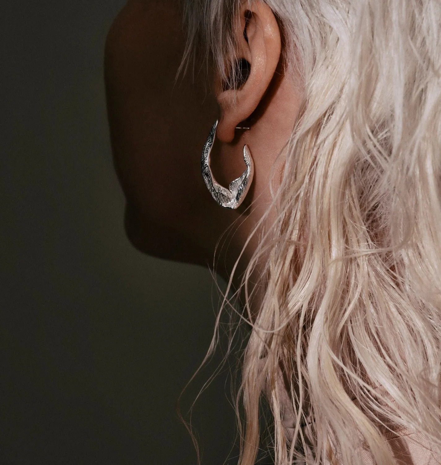 Wos Wolfie creoler sølv 3,5 cm hoops