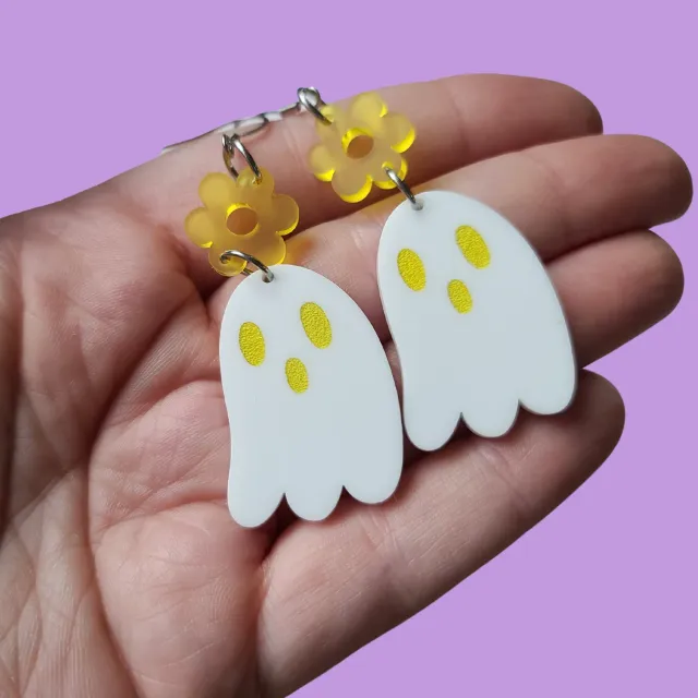 MiniKitty Yellow Ghosties øredobber gull akryl blomst