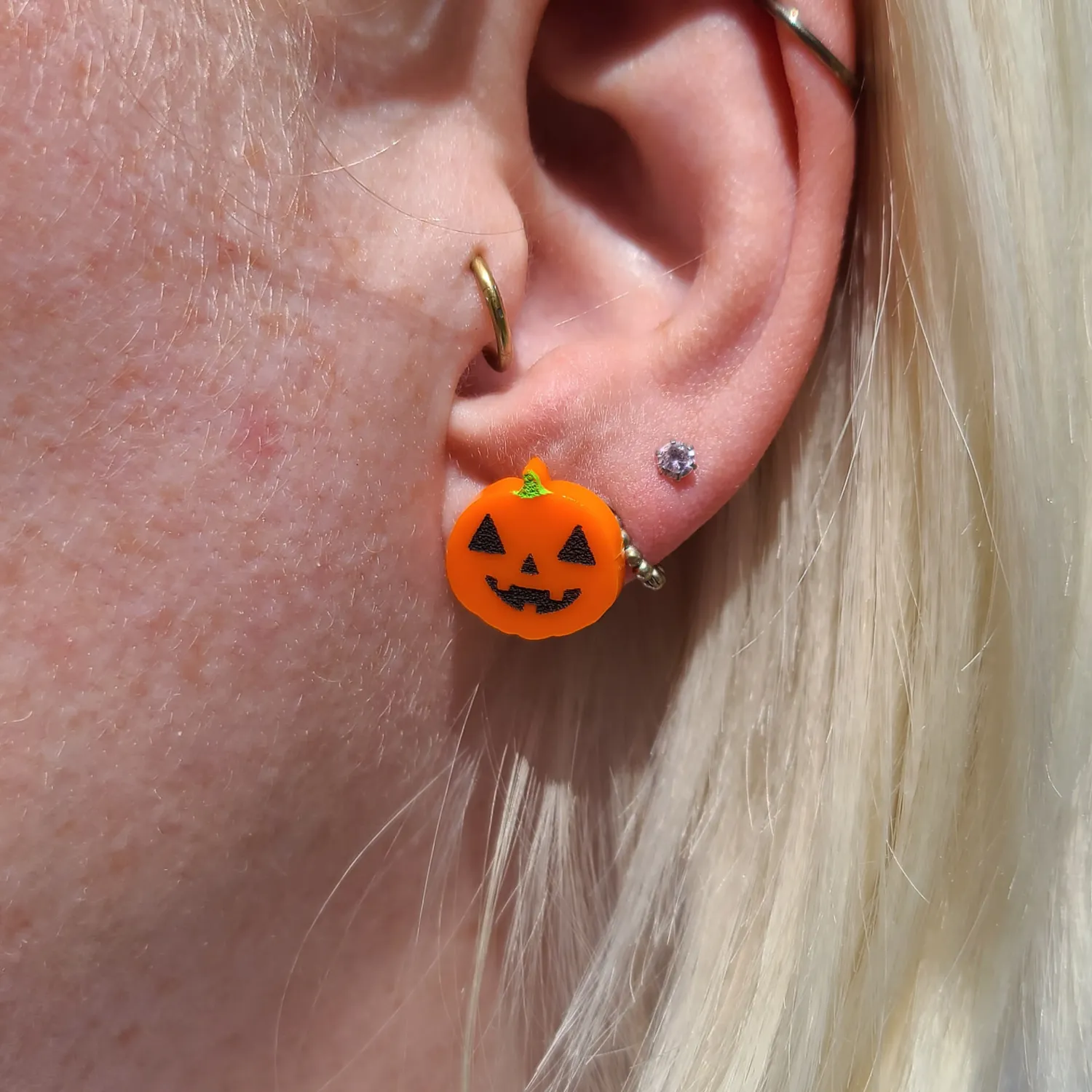 MiniKitty Tiny Jack-o-Lanterns studs gresskar