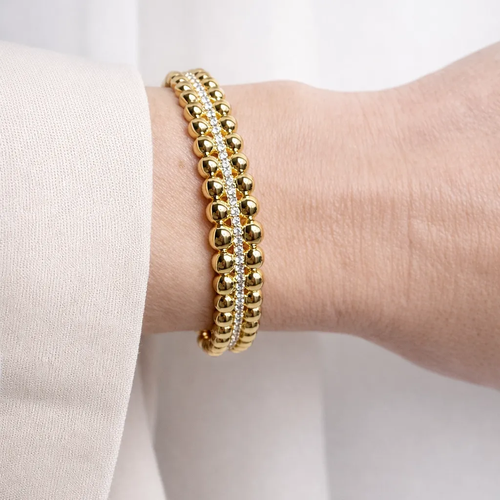 IOAKU Bubble Pavé cuff armbånd gull krystaller