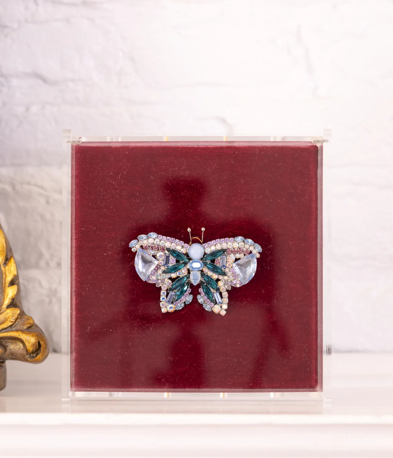 Loren Hope Butterfly Medium Light Sapphire brosje