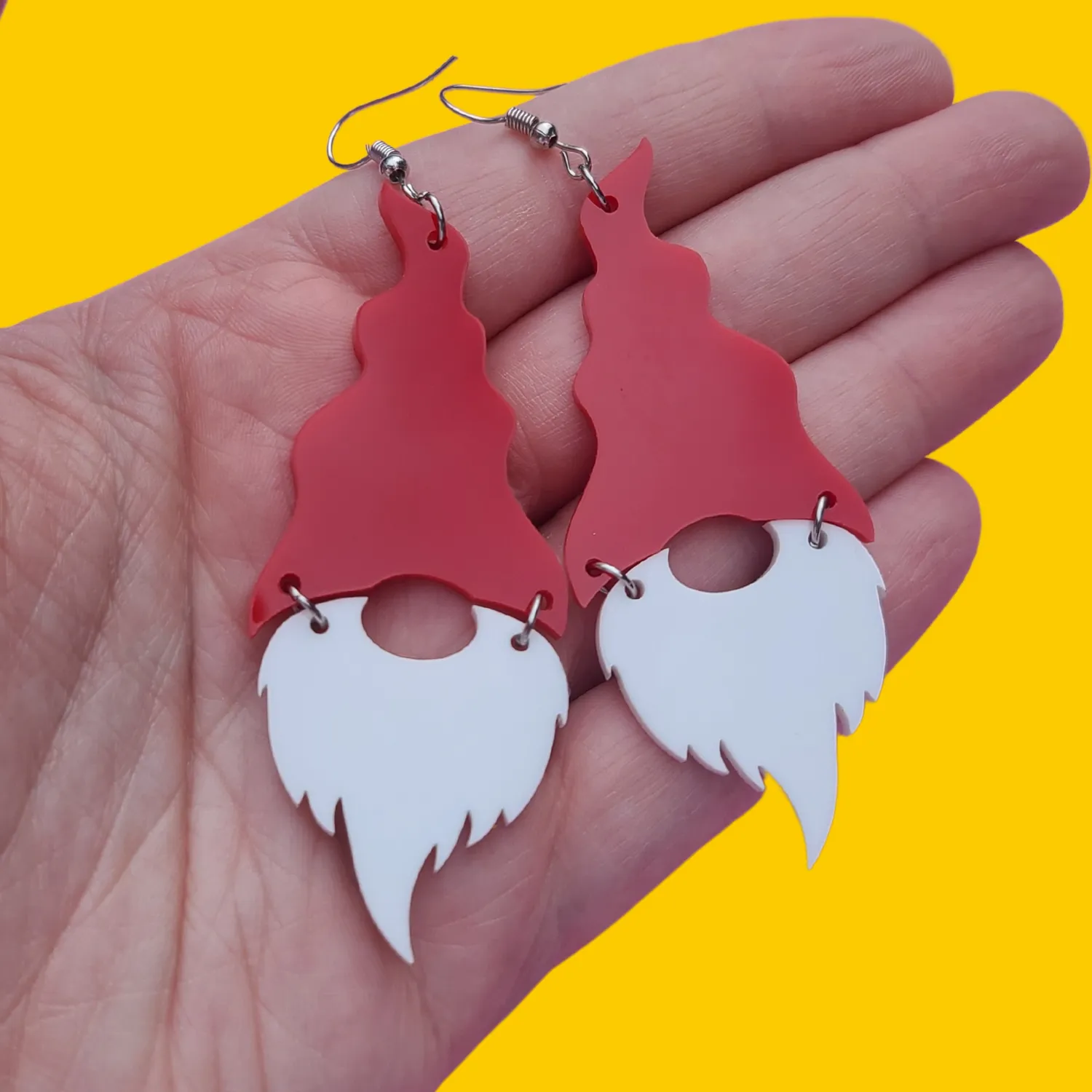 MiniKitty Santa Gnome Red Hat øredobber 1 par røde