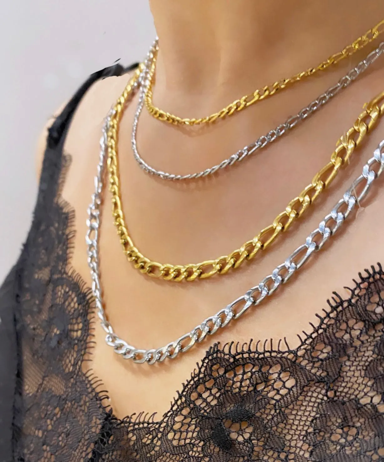 IOAKU Unique Chain Necklace halskjede gull 3 mm