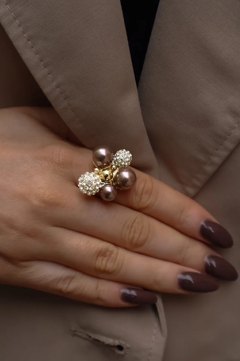 IOAKU Berry Pearl Sparkle Maxi ring brun justerbar